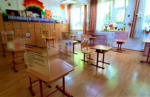 Peste 60% dintre elevii care dau Evaluarea Națională și Bacalaureatul se întorc la şcoală