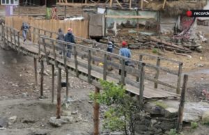 VIDEO Cum (nu) fac școală online elevii din mediul rural – Reportaj Recorder