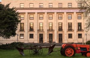 Admitere la facultate 2020: Examen scris online la Facultatea de Medicină Veterinară din București