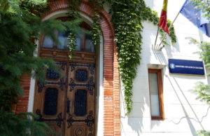 Ministerul Educației încearcă din nou să crească bursele elevilor, de la 150 de lei/ Banii sunt la primării