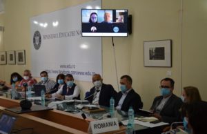 Federația Părinților: Decizia privind modul de începe al școlii să fie la nivelul unității de învățământ