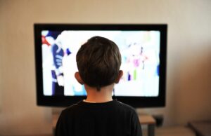Soluția Mexicului pentru educație: Elevii au început școala la televizor