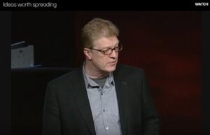 A murit Sir Ken Robinson, expertul care credea că actul esențial al vieții este creativitatea