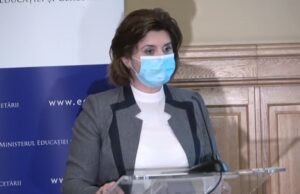 Monica Anisie: Elevii vor avea un nou curriculum școlar/ Ce prevede strategia de digitalizare a educaţiei
