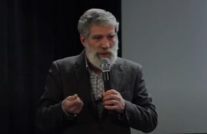 Scrisoarea unui profesor infectat cu COVID-19 către premierul Cîțu: De ce să rămână acest ministru al Educației?