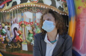 „Babardeală cu bucluc sau porno balamuc” intră în cinema| Filmul despre o profesoară de şcoală generală