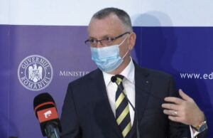 Cîmpeanu: Școlile rămân deschise și vor fi decuplate de la incidența localității