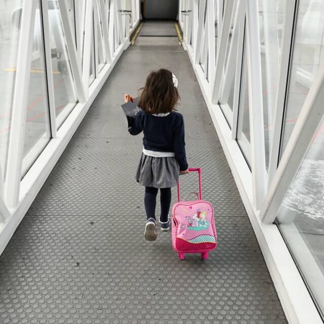 1 iunie aeroport
